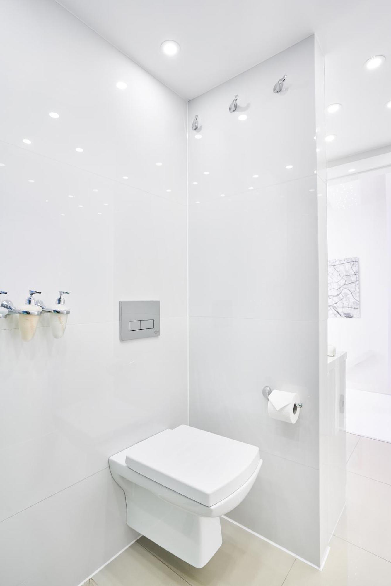 Unique Design Loft In Middle Of Centre Of Old Town With Netflix Apartment *