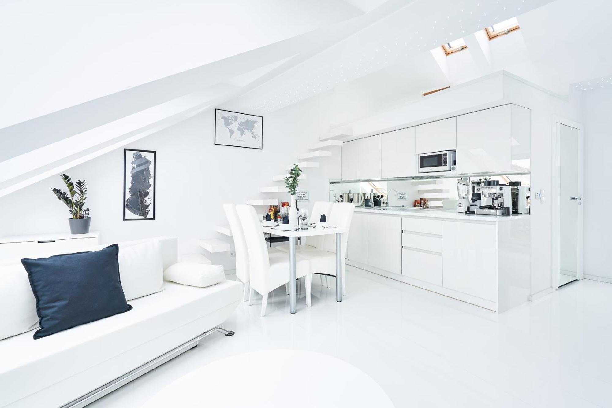 Apartment Unique Design Loft In Middle Of Centre Of Old Town With Netflix